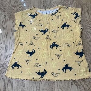 Yellowstone size medium‎ 8-10 cowboy rodeo Dutton ranch graphic t shirt kids